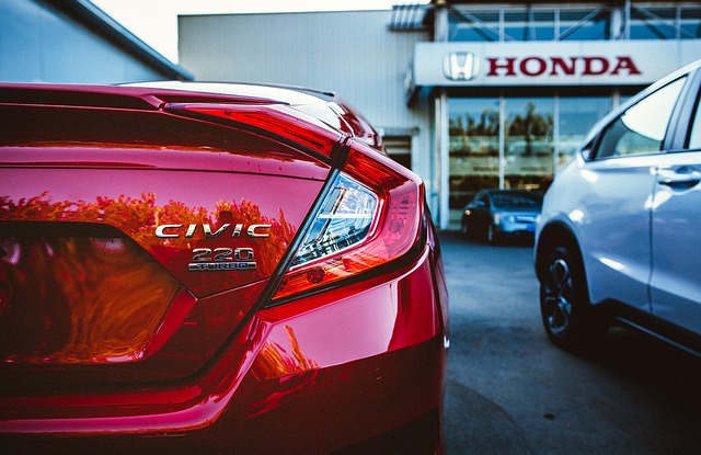 Image of a Honda Civic at a local dealership.